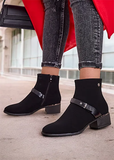 Royalfashion Women's Izzolo Boots