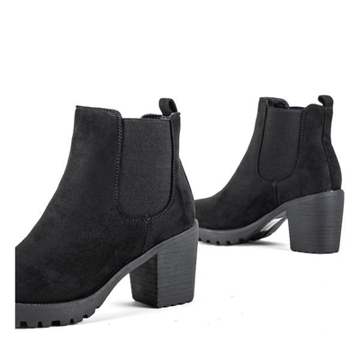 Black women's boots with a high heel from Brando - Footwear