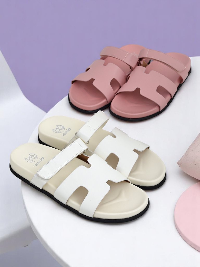 Royal Fashion Women's flat sole slippers Arian