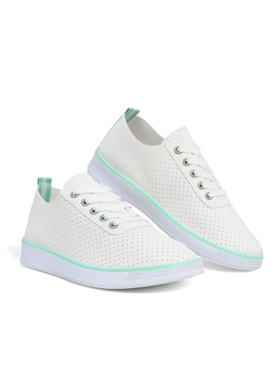 Royalfashion Women's perforated sports shoes Pumbes