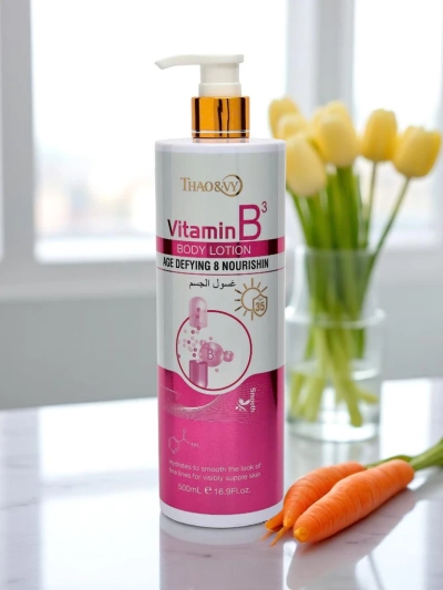Anti-aging and moisturizing body lotion with Vitamin B3 AgeDefy