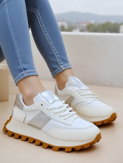 Royalfashion Women's sporty sneakers Xerry