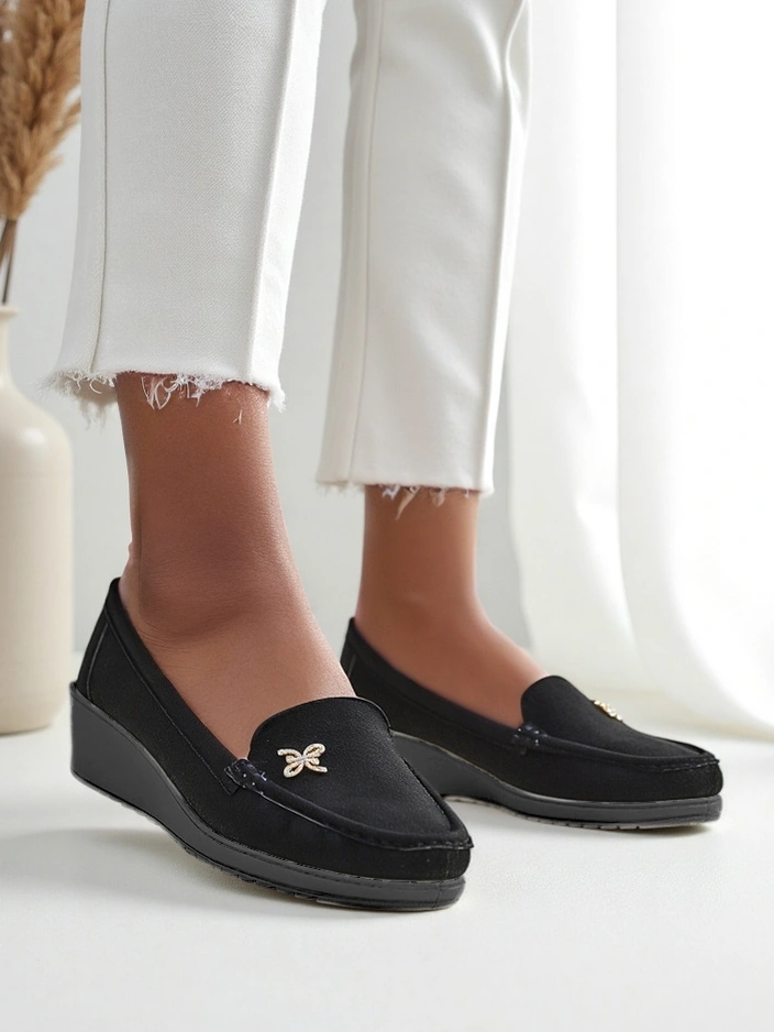 Royalfashion Women's moccasins on a low wedge Lomman