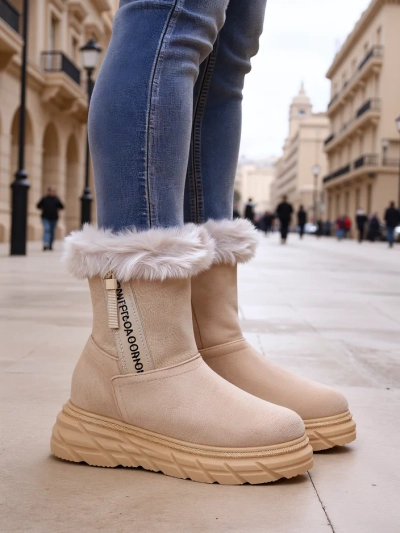 Royalfashion Женские зимние сапоги Zebio