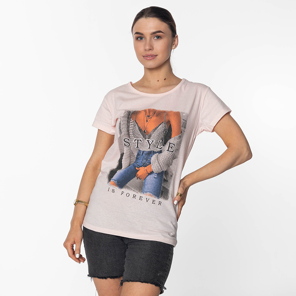 Sieviešu T-krekls ar apdruku ar apdruku - Apģērbs