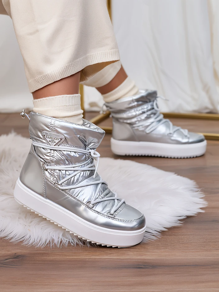 Royalfashion Sieviešu sudraba krāsas Vevnose slip-on zābaki a'la sniega zābaki