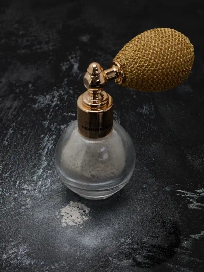 Luxelux Highlighter in a pump bottle 03 2g