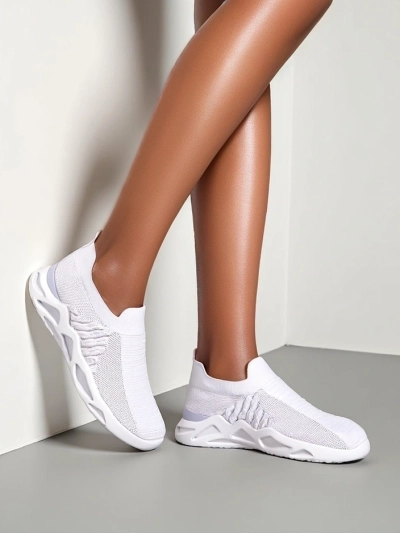 Royalfashion Slip-on women's sneakers with rhinestones Elavises