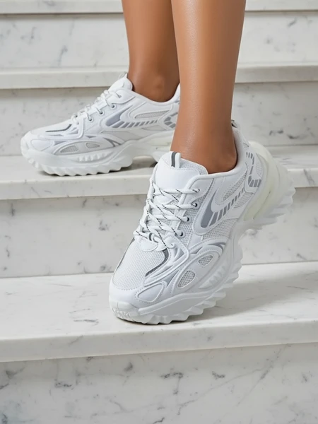 Gloriosa White Women's Sneakers made of Ecological Leather