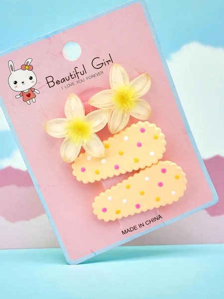 Set of hair clips with a flower motif