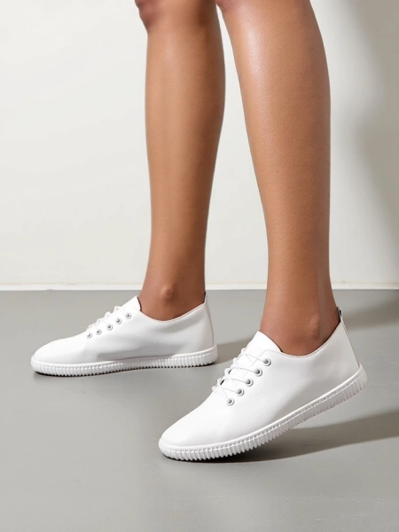 Royalfashion Women's openwork sneakers Tareb