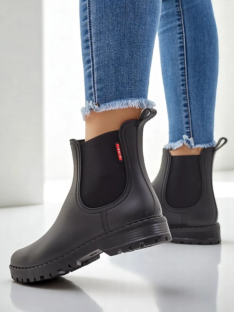 Royalfashion Sieviešu zābaki Asiila