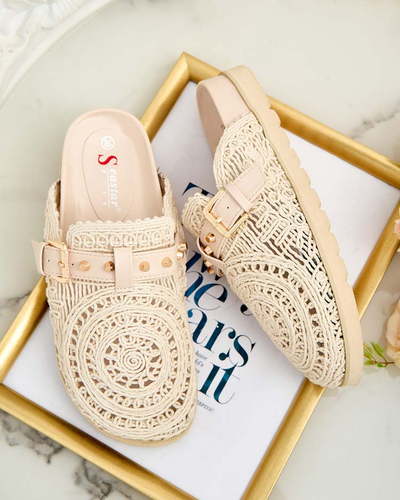 Royalfashion Women's flip-flops with embroidery Leronip