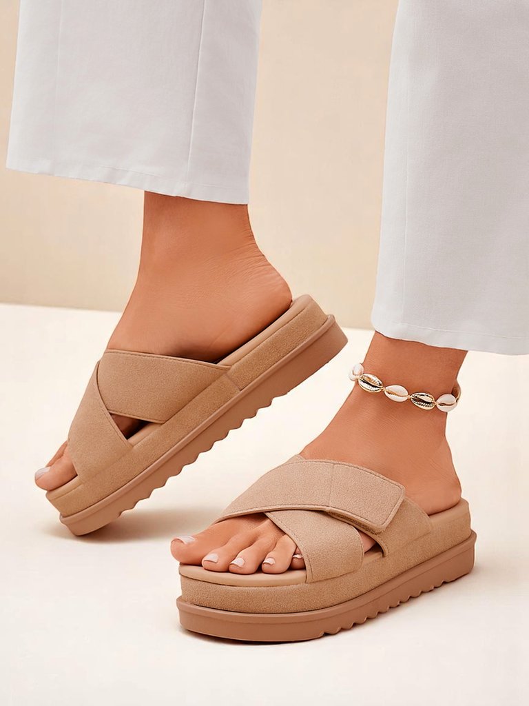 Royal Fashion Women's flat slippers Evre