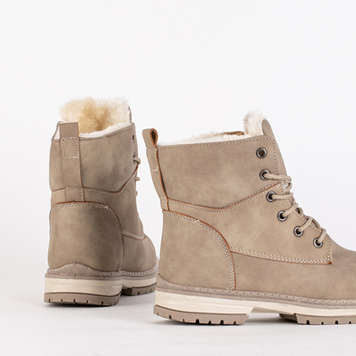 Бежевые женские ботинки Misqa