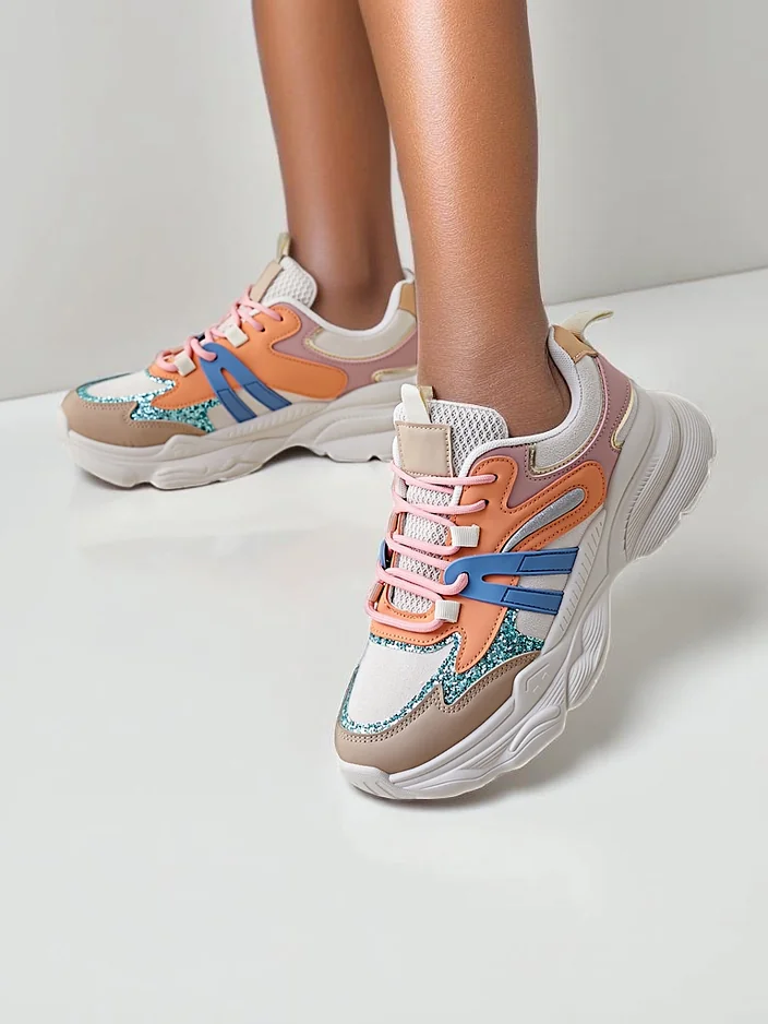 Royalfashion sieviešu sporta kedas uz biezākas zoles Aimo