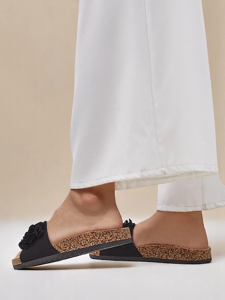 Royalfashion women’s slides with floral accents Occes