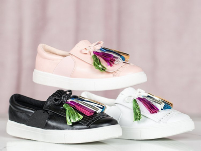 OUTLET Black sports sneakers with Osederra fringes - Footwear