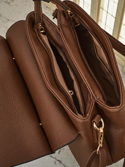 Liten dameveske i miljøvennlig skinn Vinem