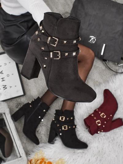 Buty Damskie Rialto z Ozdobnymi Klamrami