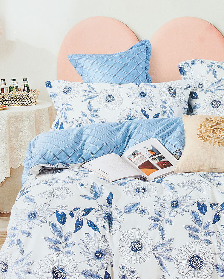 Royalfashion Flower bedding 160x200 set of 3 PARTS