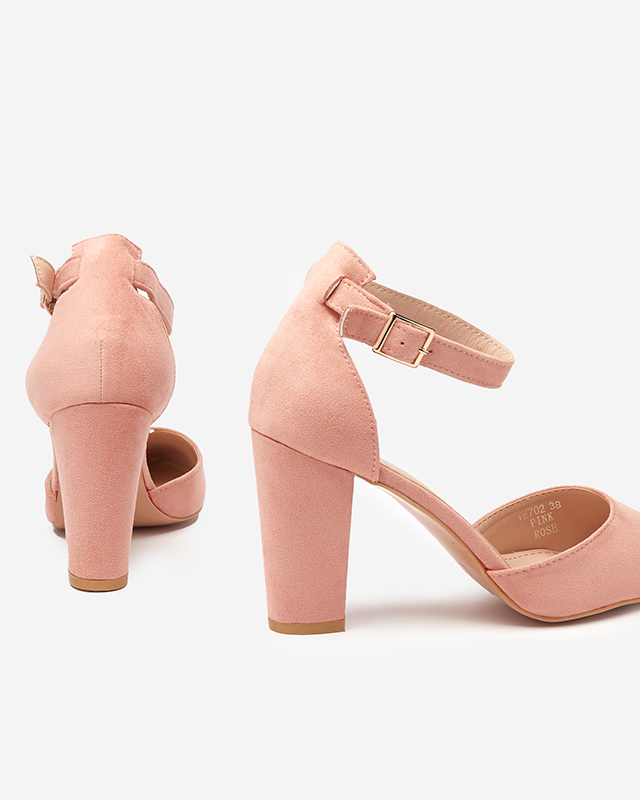 Pink women's sandals on the Kinotia post - Footwear