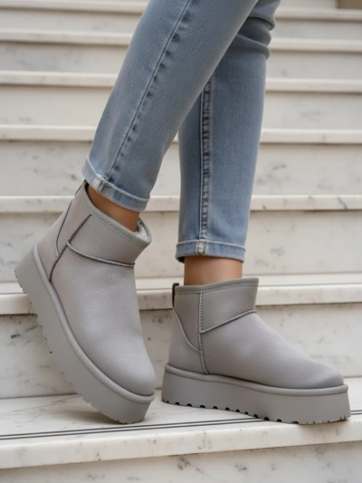 Royalfashion Short snow boots for women Fofio