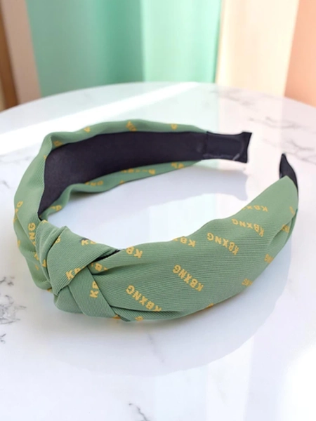 Royalfashion matu stīpiņa ar pītu rakstu Grafity Boom