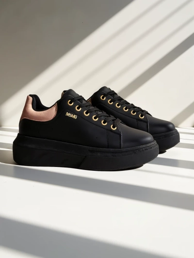 Sneakers da donna Callista Royalfashion nere con plateau in ecopelle