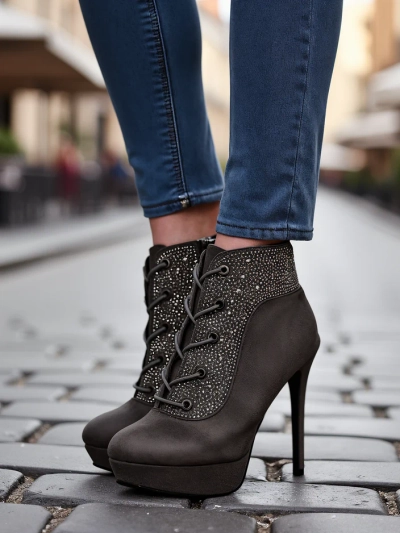 Royalfashion Women's ankle boots with rhinestones Efelolo