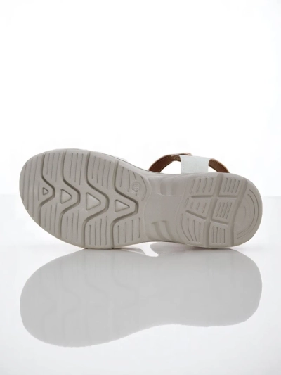 Royalfashion Dámske sandále na plochom podpätku Nirras