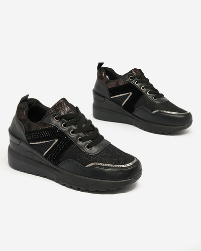 Royalfashion Women's sporty sneakers on a platform heel Lacyrllia