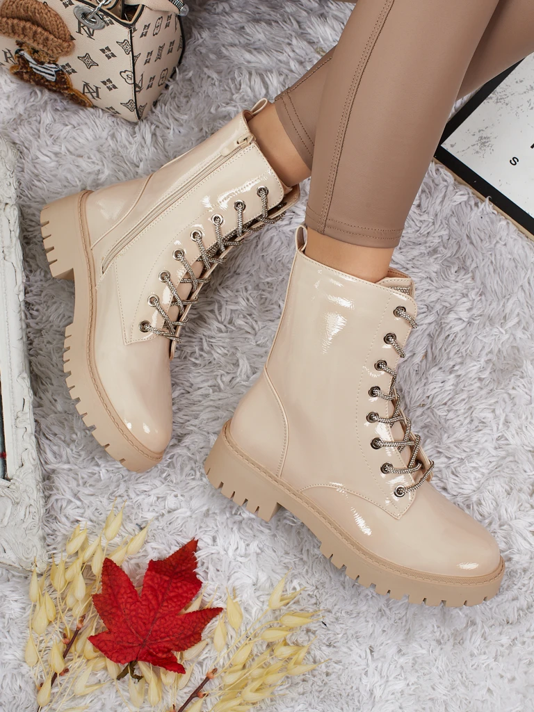 Fjorra Women's Patent Lace-up Ankle Boots