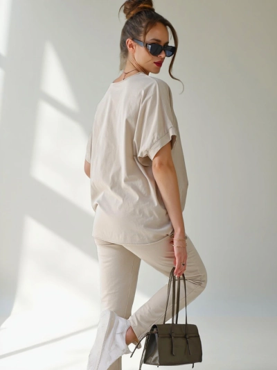 Royalfashion Sieviešu kokvilnas komplekts ar īsām piedurknēm un taisnām biksēm