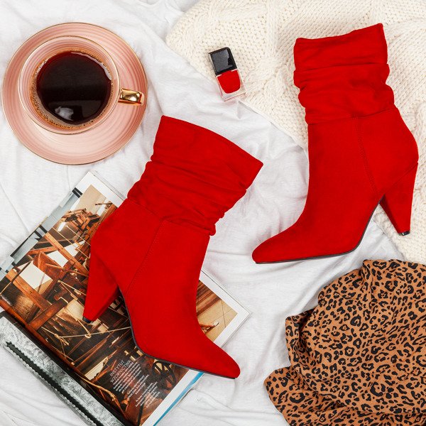 Czerwone botki na trójkątnym obcasie Jasen - Obuwie