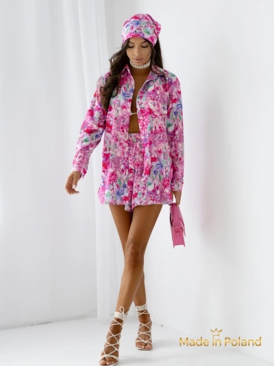 Royalfashion Women's set with a shirt and floral shorts