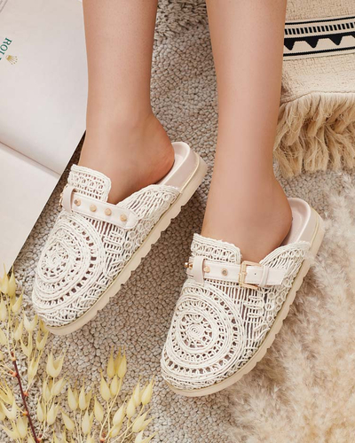 Royalfashion Women's flip-flops with embroidery Leronip