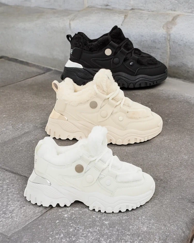 Royalfashion Women's Fur-Lined Sneakers Poriomo