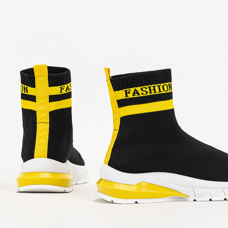 Jammy Black Tall Women's Sports Shoes - Footwear