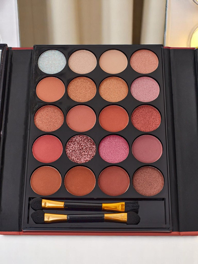 ANYLADY Компактная палетка для макияжа – тени для век, средства для контуринга, продукты для губ – 32 оттенка