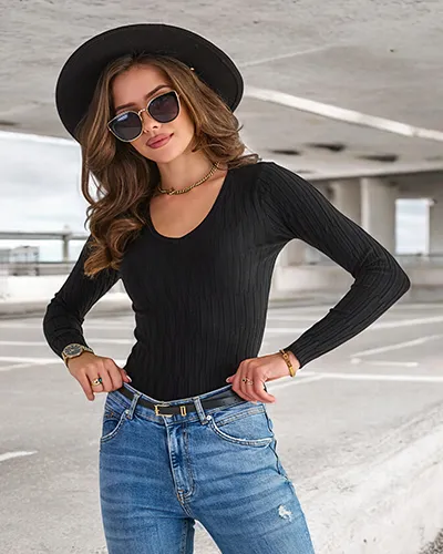 Black women's V-neck sweater - Clothing