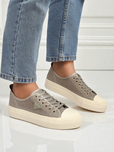 Damskie tenisówki Callista Mesh Light Grey – wygoda i styl na lato i jesień