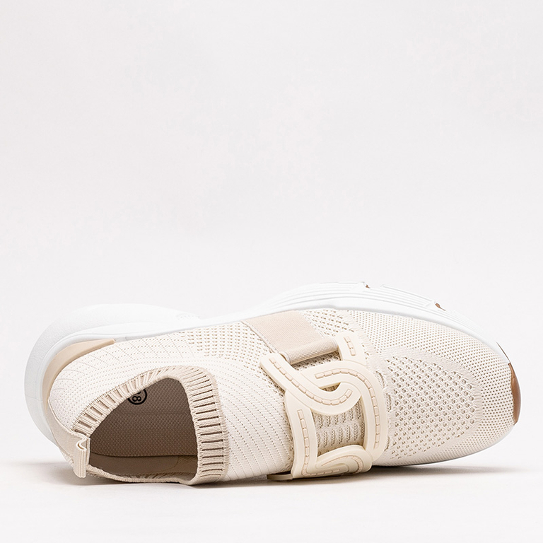 Beige women's slip-on sports shoes Neristo - Footwear