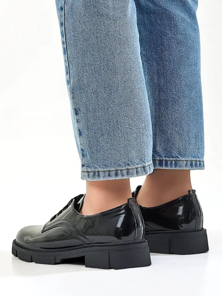 Royalfashion Women's patent leather shoes Omey