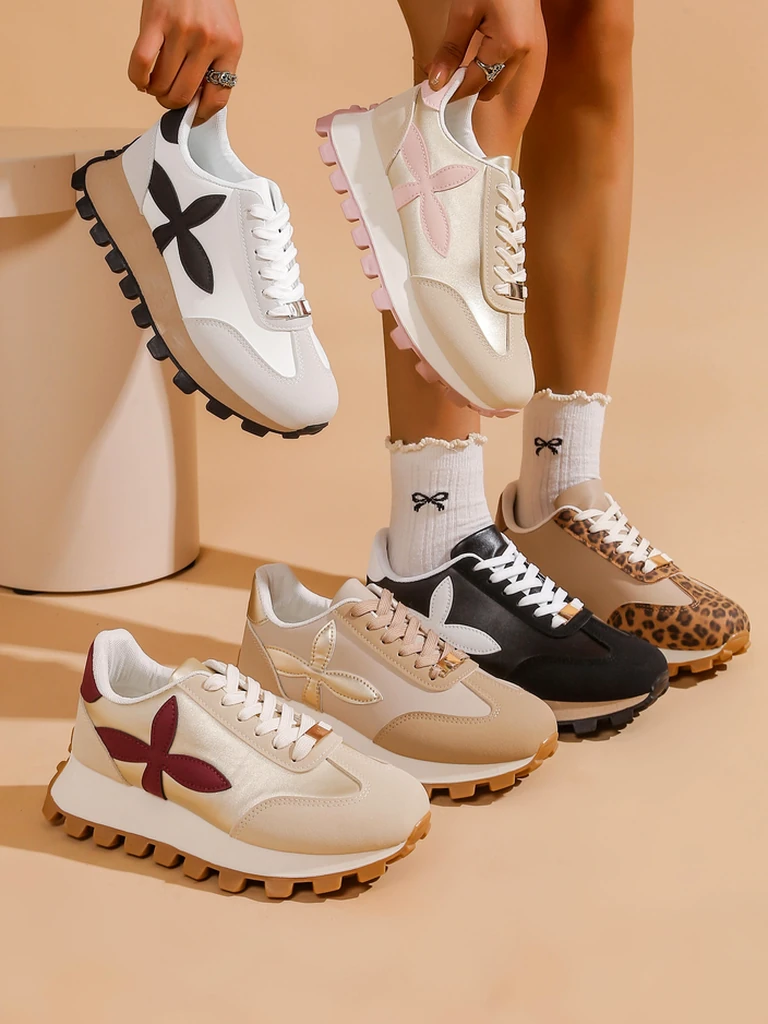 Женские спортивные кроссовки Royalfashion на толстой подошве Aloqa