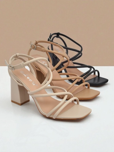 Royalfashion Sieviešu sandales ar bloka papēdi Elysia