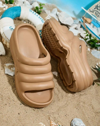 Royalfashion Women's Koriv rubber flip-flops