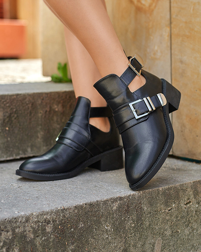 Black women's low boots with a cut Wirocci - Footwear