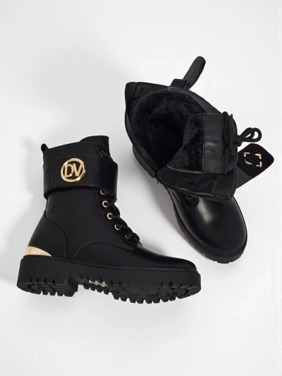 Naiste kaunistustega töösaapad Lorice