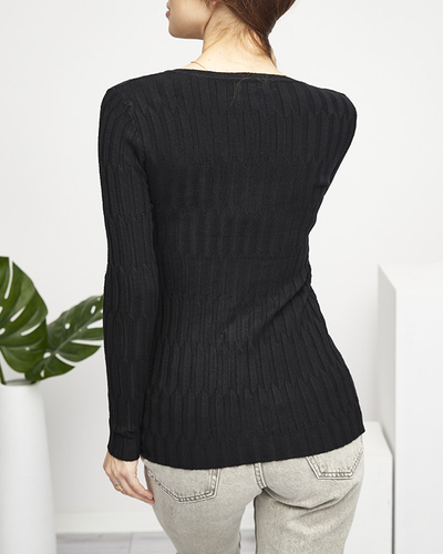 Черный женский свитер с V-образным вырезом